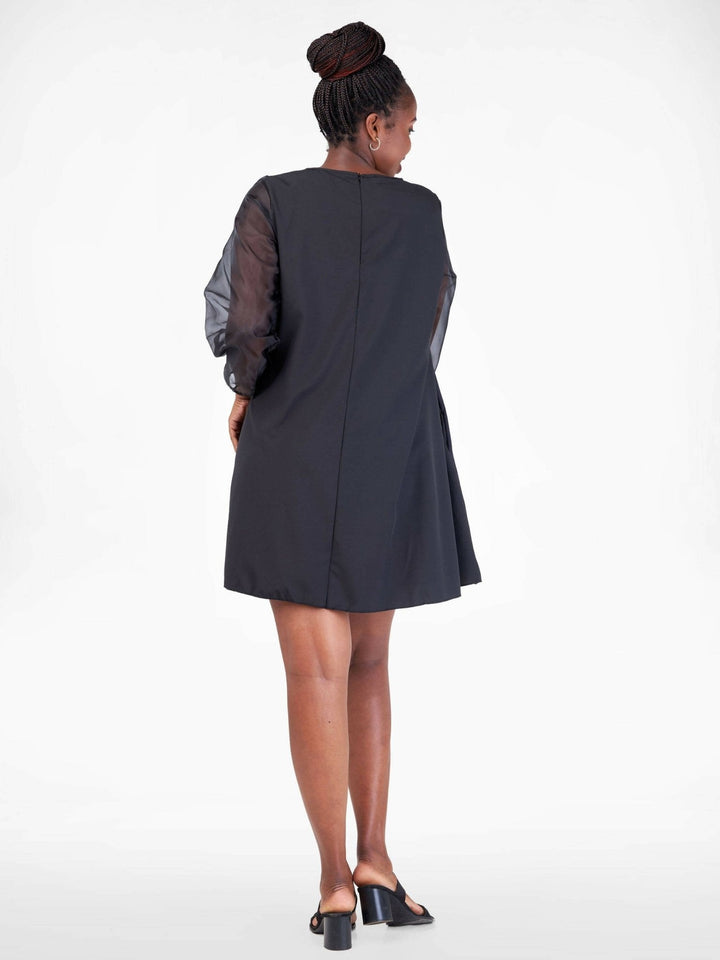 Stylish Sisters Shift Dress With Block Colored Detail - Black - Shopzetu