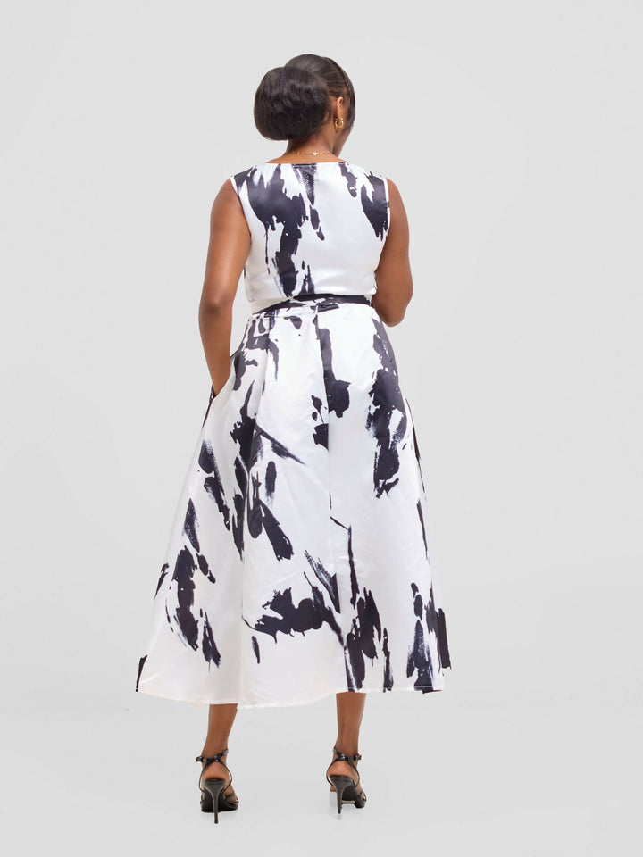 Stylish Sisters Satin Dress - Black / White - Shopzetu